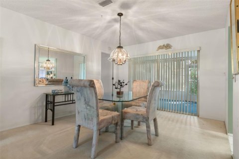 Villa ou maison à vendre à Spring Hill, Floride: 2 chambres, 166.11 m2 № 2422826 - photo 14