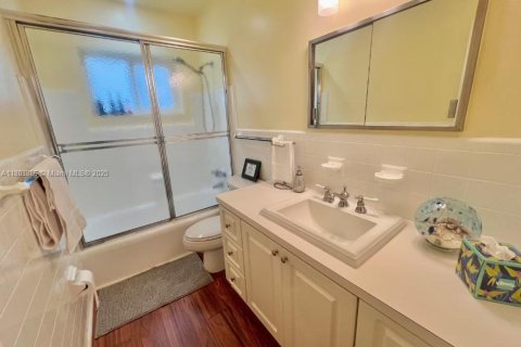 Casa en alquiler en North Miami, Florida, 3 dormitorios, 139.35 m2 № 1938420 - foto 10