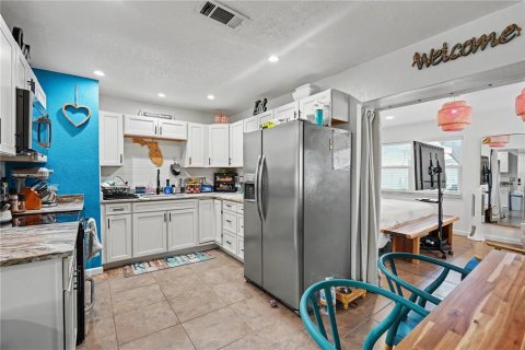 Купить коммерческую недвижимость в Семинол, Флорида 4 спальни, 185.62м2, № 2157139 - фото 16