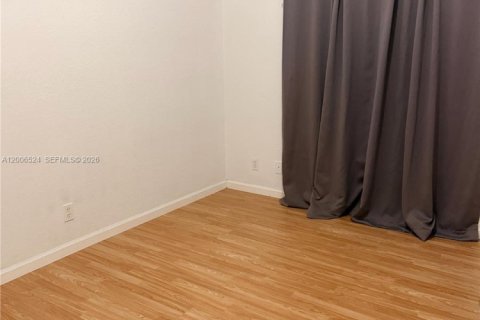 Casa en Sunrise, Florida 3 dormitorios, 105.63 m2 № 2072361