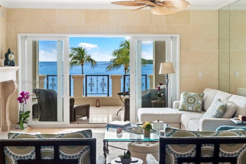 Condominio en alquiler en Miami Beach, Florida, 2 dormitorios, 171.59 m2 № 2076965 - foto 4