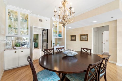 Condominio en alquiler en Miami Beach, Florida, 2 dormitorios, 171.59 m2 № 2076965 - foto 14