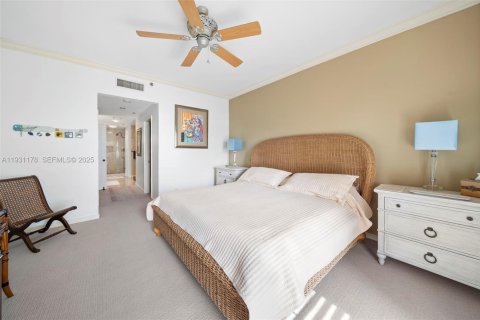 Condominio en alquiler en Miami Beach, Florida, 2 dormitorios, 171.59 m2 № 2076965 - foto 17