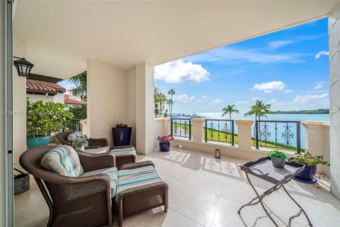 Condo in Miami Beach, Florida, 2 bedrooms № 2076965