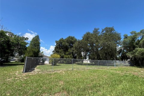House in Eagle Lake, Florida 2 bedrooms, 159.98 sq.m. № 2156432 - photo 29