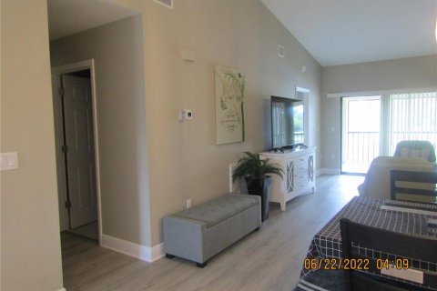 Condo in Sarasota, Florida, 2 bedrooms  № 1512986 - photo 14