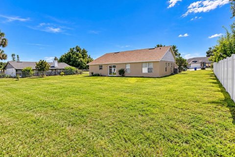 Villa ou maison à vendre à Kissimmee, Floride: 4 chambres, 169.27 m2 № 2429156 - photo 17