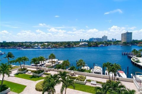 Купить кондоминиум в Форт-Лодердейл, Флорида 1 комната, 111.48м2, № 2087823 - фото 23