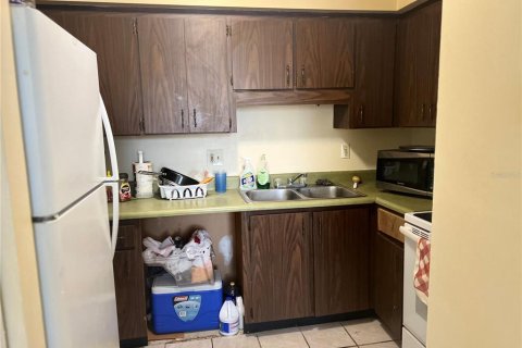 Condo in Tampa, Florida, 2 bedrooms  № 704708 - photo 2