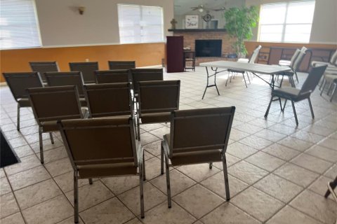 Condo in Tampa, Florida, 2 bedrooms  № 704708 - photo 13