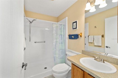 House in The Villages, Florida 2 bedrooms, 107.4 sq.m. № 1531597 - photo 25