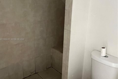 Townhouse in Homestead, Florida 3 bedrooms, 126.16 sq.m. № 2030701 - photo 4