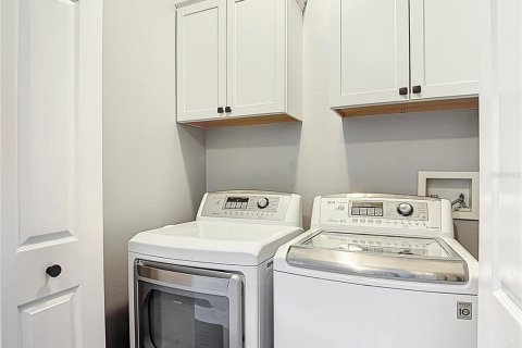 Adosado en venta en Tampa, Florida, 4 dormitorios, 192.12 m2 № 1771987 - foto 21