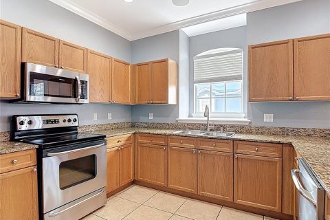 Adosado en venta en Tampa, Florida, 4 dormitorios, 192.12 m2 № 1771987 - foto 9