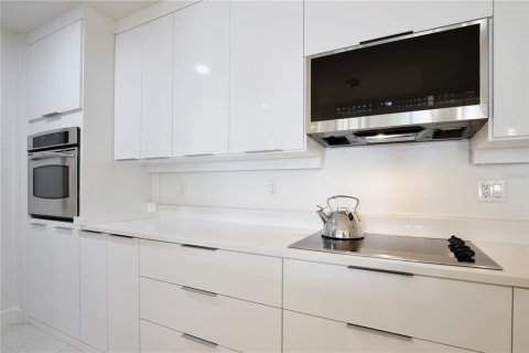 Copropriété à vendre à Orlando, Floride: 2 chambres, 175.12 m2 № 2408788 - photo 16