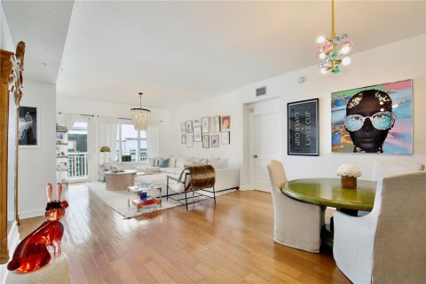 Copropriété à vendre à Orlando, Floride: 2 chambres, 175.12 m2 № 2408788 - photo 5