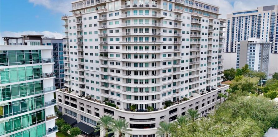 Condo à Orlando, Floride, 2 chambres  № 2408788