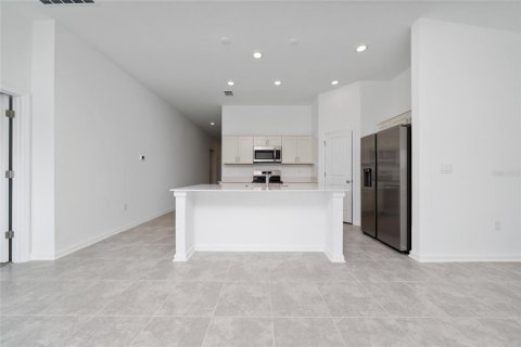 House in Kissimmee, Florida 3 bedrooms, 144.93 sq.m. № 2227087 - photo 14