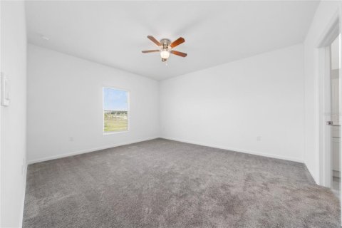 House in Kissimmee, Florida 3 bedrooms, 144.93 sq.m. № 2227087 - photo 12