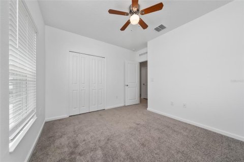 House in Kissimmee, Florida 3 bedrooms, 144.93 sq.m. № 2227087 - photo 7