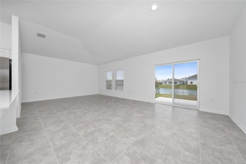 House in Kissimmee, Florida 3 bedrooms, 144.93 sq.m. № 2227087 - photo 17