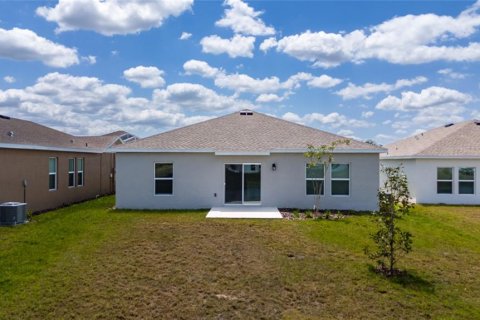House in Kissimmee, Florida 3 bedrooms, 144.93 sq.m. № 2227087 - photo 22