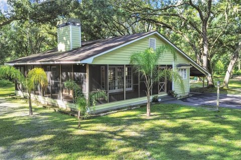 Villa ou maison à Zephyrhills, Floride 2 chambres, 123.56 m2 № 2367139