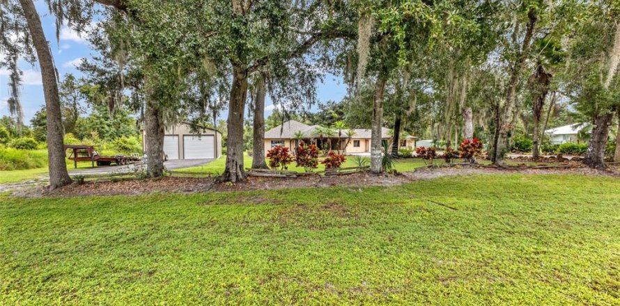 Villa ou maison à Arcadia, Floride 3 chambres, 238.2 m2 № 2409894