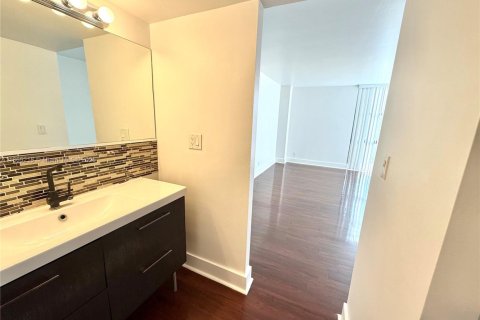 Купить кондоминиум в Авентура, Флорида 2 спальни, 105.72м2, № 1963270 - фото 24