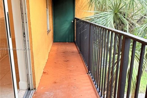 Condominio en venta en Plantation, Florida, 2 dormitorios, 89.65 m2 № 1730815 - foto 23