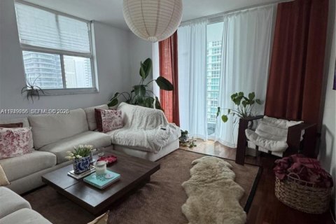 Condo in Miami, Florida, 2 bedrooms  № 2004960 - photo 4