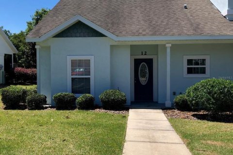 Condo in Newberry, Florida, 2 bedrooms  № 1673900 - photo 1