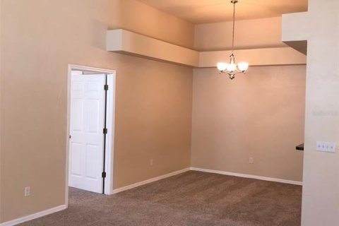 Condo in Newberry, Florida, 2 bedrooms  № 1673900 - photo 5
