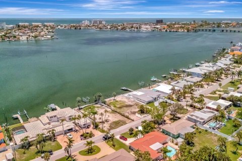Land in Saint Petersburg, Florida № 1789034 - photo 13