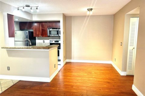 Copropriété à louer à Orlando, Floride: 2 chambres, 91.79 m2 № 1777286 - photo 5