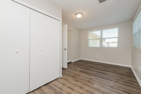 Casa en alquiler en Spring Hill, Florida, 3 dormitorios, 118.91 m2 № 2094567 - foto 11