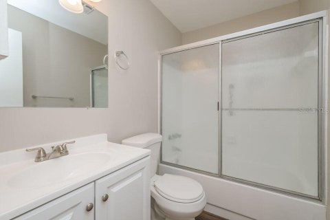 Casa en alquiler en Spring Hill, Florida, 3 dormitorios, 118.91 m2 № 2094567 - foto 15