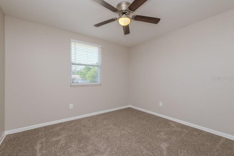 Casa en alquiler en Spring Hill, Florida, 3 dormitorios, 118.91 m2 № 2094567 - foto 12