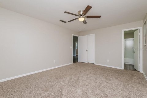 Casa en alquiler en Spring Hill, Florida, 3 dormitorios, 118.91 m2 № 2094567 - foto 8