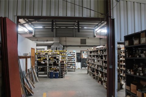 Commercial property in Gainesville, Florida 208.1 sq.m. № 2116313 - photo 12