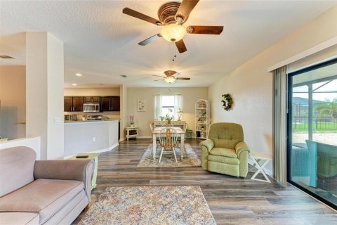 Casa en venta en Palmetto, Florida, 3 dormitorios, 175.86 m2 № 1796969 - foto 16