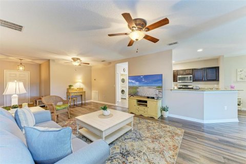 Casa en venta en Palmetto, Florida, 3 dormitorios, 175.86 m2 № 1796969 - foto 3
