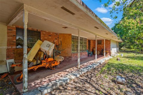 Купить виллу или дом в Хомстед, Флорида 3 спальни, 301.37м2, № 2036396 - фото 7