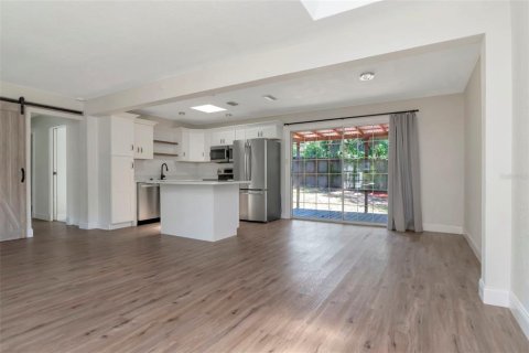 Купить виллу или дом в Тампа, Флорида 3 комнаты, 89.74м2, № 2155751 - фото 7