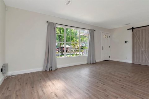Купить виллу или дом в Тампа, Флорида 3 комнаты, 89.74м2, № 2155751 - фото 3