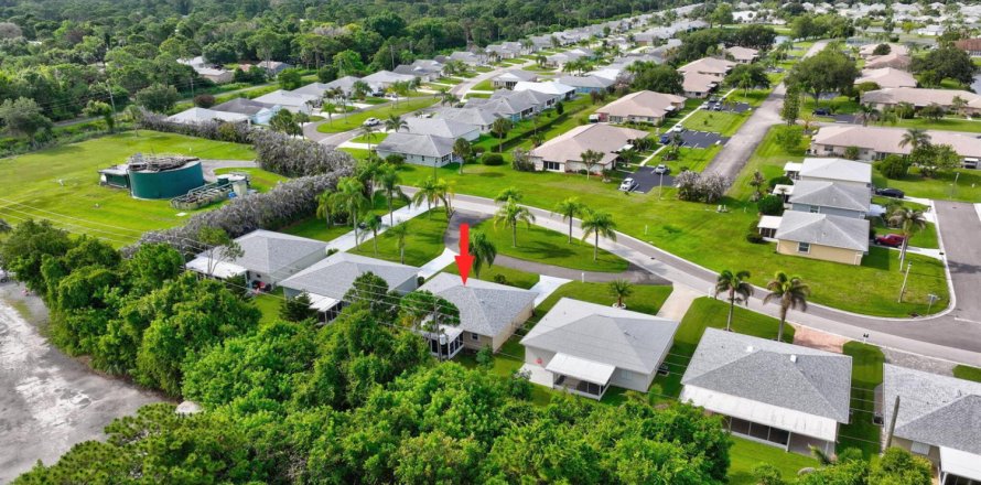 Villa ou maison à St. Lucie, Floride 2 chambres, 105.44 m2 № 2086223