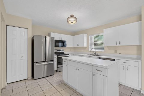 Villa ou maison à vendre à St. Lucie, Floride: 2 chambres, 105.44 m2 № 2086223 - photo 24