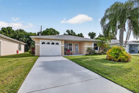 Villa ou maison à vendre à St. Lucie, Floride: 2 chambres, 105.44 m2 № 2086223 - photo 17