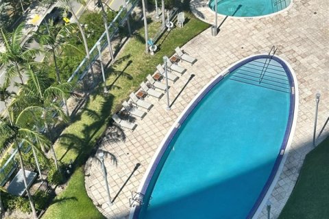 Condo in Miami, Florida, 1 bedroom  № 1895252 - photo 4