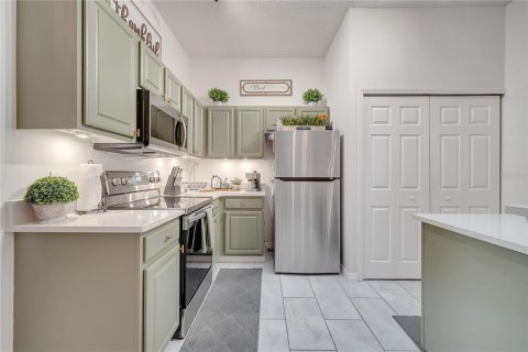 Touwnhouse à louer à Kissimmee, Floride: 5 chambres, 202.16 m2 № 2148945 - photo 14